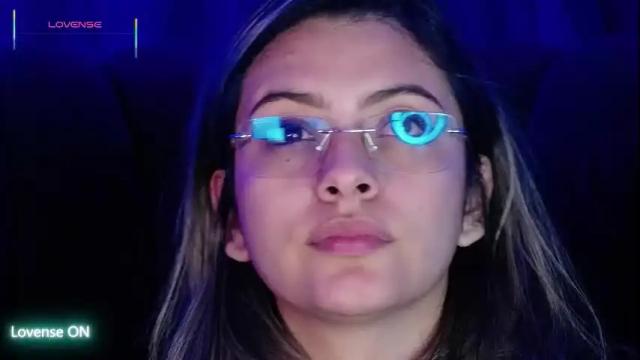 Image 3 of aspenruss Stream on Chaturbate on 1 month ago