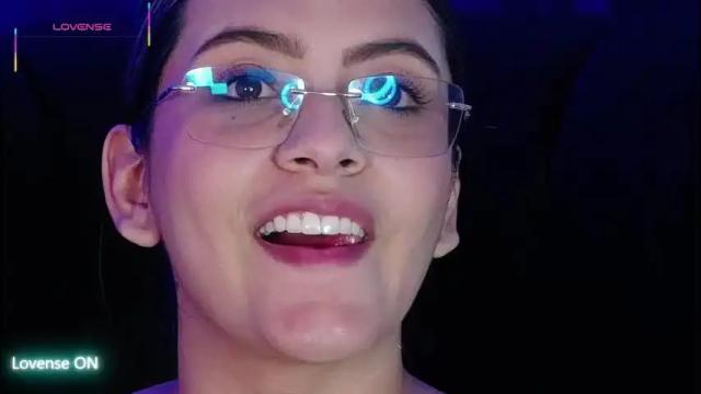 Image 2 of aspenruss Stream on Chaturbate on 1 month ago