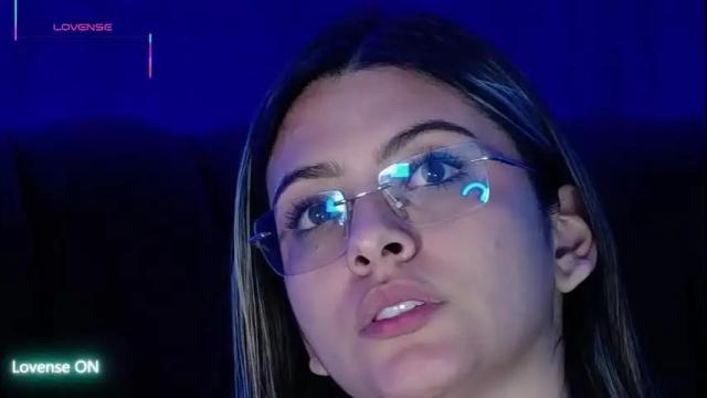 Image 12 of aspenruss Stream on Chaturbate on 22 days ago