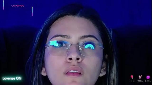 Image 7 of aspenruss Stream on Chaturbate on 22 days ago