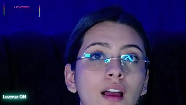 Image 8 of aspenruss Stream on Chaturbate on 22 days ago