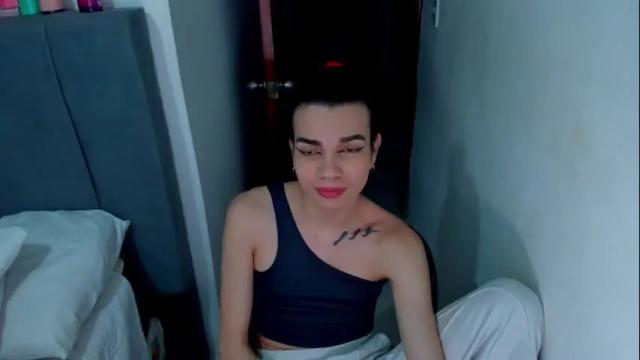 Image 7 of asshley_cute Stream on Chaturbate on 3 months ago