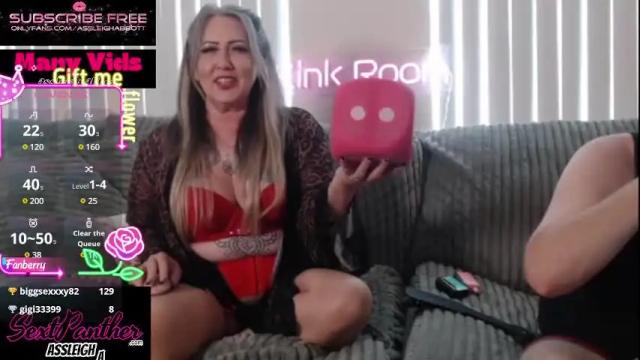 Image 11 of assleighabbott Stream on Chaturbate on 5 months ago