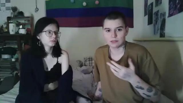 Image 2 of asteit Stream on Chaturbate on 15 months ago