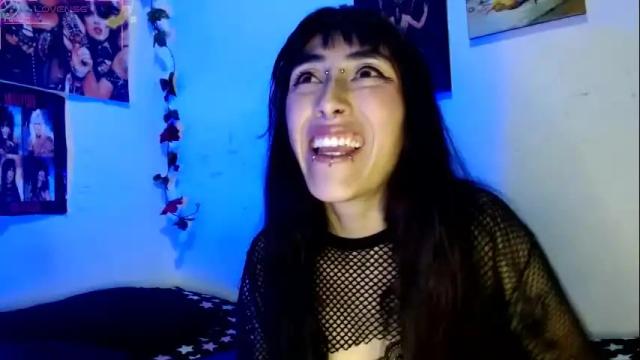 Image 3 of asterothxznikki Stream on Chaturbate on 1 month ago