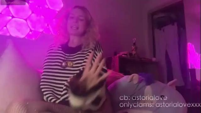 Image 2 of astorialove Stream on Chaturbate on 2 months ago