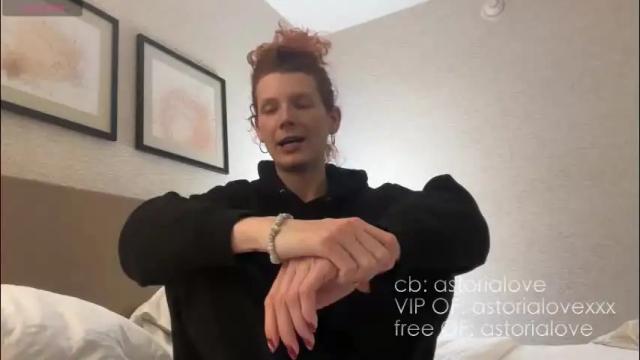 Image 4 of astorialove Stream on Chaturbate on 4 days ago