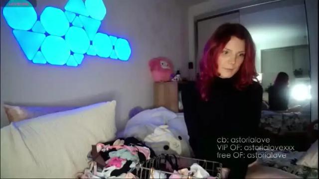 Image 2 of astorialove Stream on Chaturbate on 2 months ago