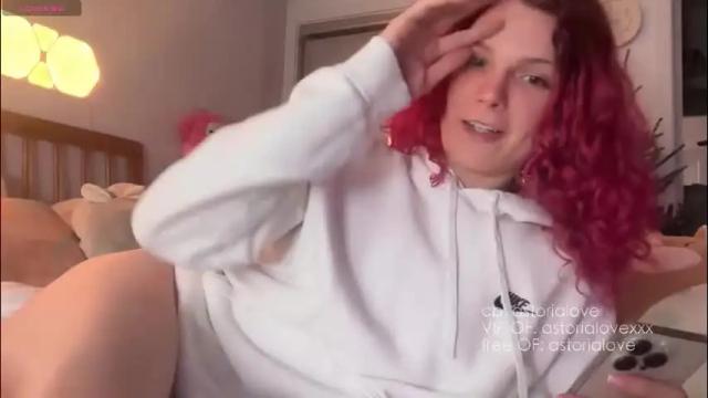 Image 3 of astorialove Stream on Chaturbate on 1 month ago