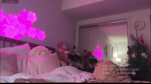 Image 8 of astorialove Stream on Chaturbate on 27 days ago