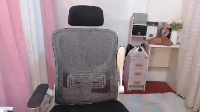Image 7 of astraea_xxx Stream on Chaturbate on 2 months ago