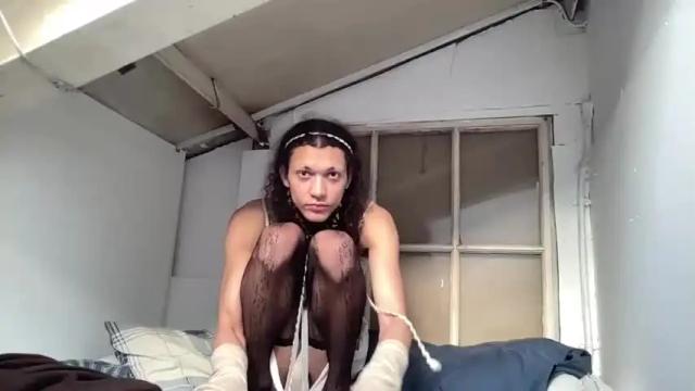 Image 6 of astrodoll Stream on Chaturbate on 16 months ago