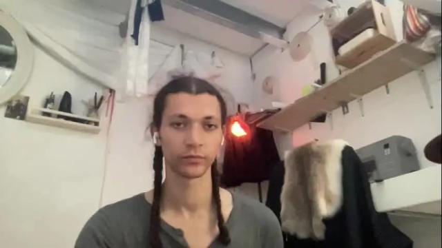 Image 2 of astrodoll Stream on Chaturbate on 7 days ago