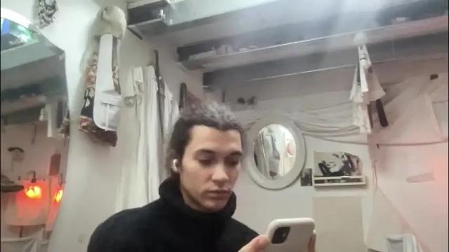 Image 7 of astrodoll Stream on Chaturbate on 12 days ago