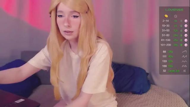 Image 2 of astromy Stream on Chaturbate on 1 month ago