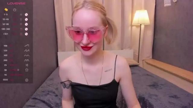 Image 10 of asuna_moonlight Stream on Chaturbate on 15 months ago