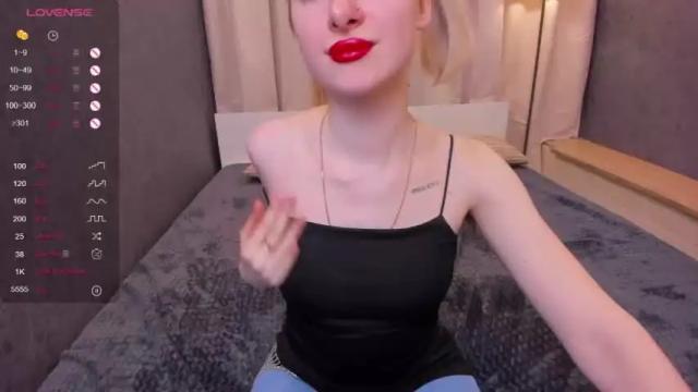 Image 6 of asuna_moonlight Stream on Chaturbate on 15 months ago