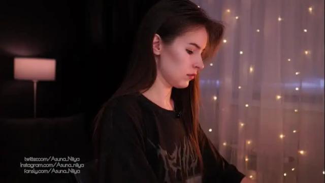 Image 12 of asuna_niiya Stream on Chaturbate on 3 months ago
