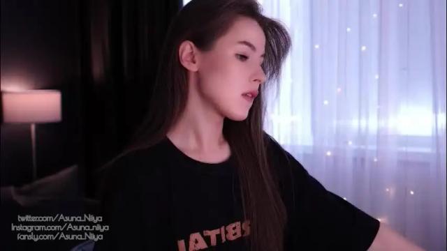 Image 3 of asuna_niiya Stream on Chaturbate on 2 months ago
