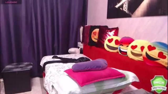 Image 6 of asweetmaya Stream on Chaturbate on 18 days ago