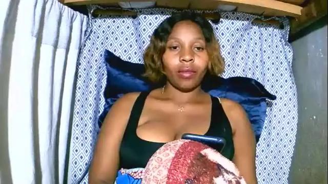 Image 8 of asynaa Stream on Chaturbate on 5 months ago