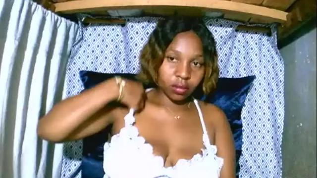 Image 10 of asynaa Stream on Chaturbate on 5 months ago