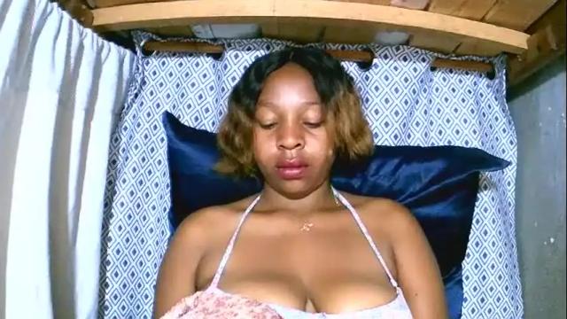 Image 7 of asynaa Stream on Chaturbate on 5 months ago