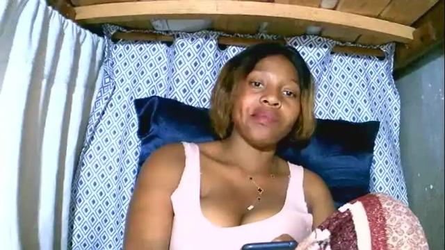 Image 8 of asynaa Stream on Chaturbate on 5 months ago