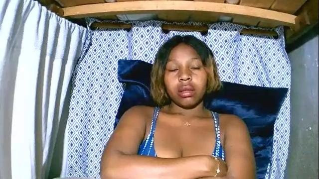 Image 2 of asynaa Stream on Chaturbate on 5 months ago