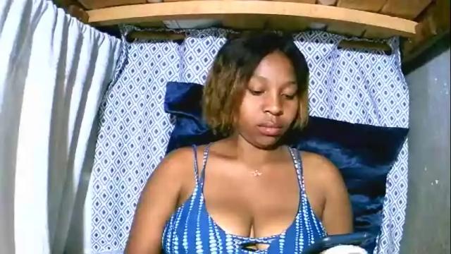 Image 6 of asynaa Stream on Chaturbate on 5 months ago