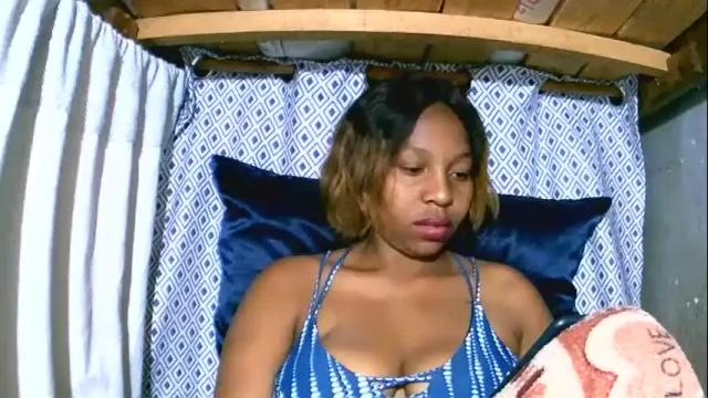 Image 10 of asynaa Stream on Chaturbate on 5 months ago