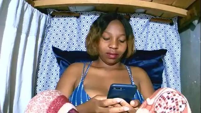 Image 6 of asynaa Stream on Chaturbate on 5 months ago