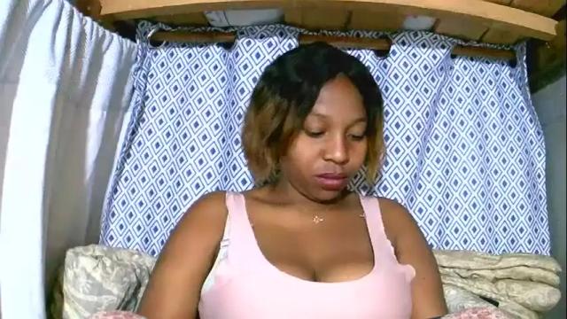 Image 6 of asynaa Stream on Chaturbate on 4 months ago