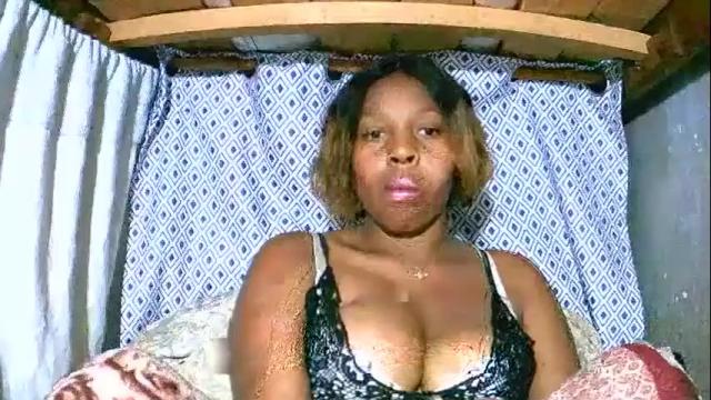 Image 4 of asynaa Stream on Chaturbate on 4 months ago