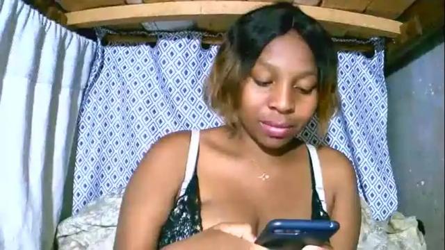 Thumbnail 3, asynaa's Stream at Chaturbate, 4 months ago