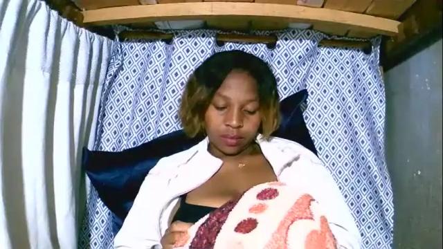 Image 11 of asynaa Stream on Chaturbate on 4 months ago