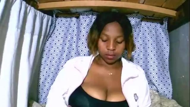 Thumbnail 2, asynaa's Stream at Chaturbate, 4 months ago