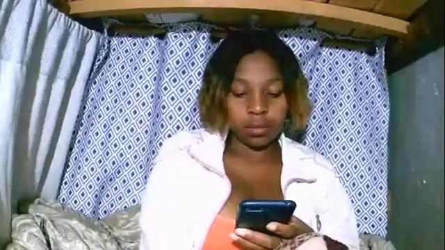 Image 7 of asynaa Stream on Chaturbate on 4 months ago