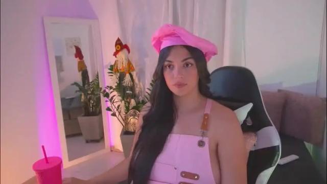 Image 3 of atena676 Stream on Chaturbate on 2 months ago