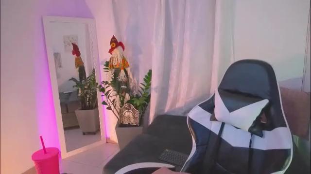 Image 6 of atena676 Stream on Chaturbate on 2 months ago