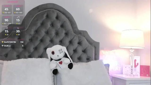 Image 8 of atena_hill Stream on Chaturbate on 2 months ago