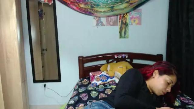 Image 10 of atena_messy Stream on Chaturbate on 2 months ago