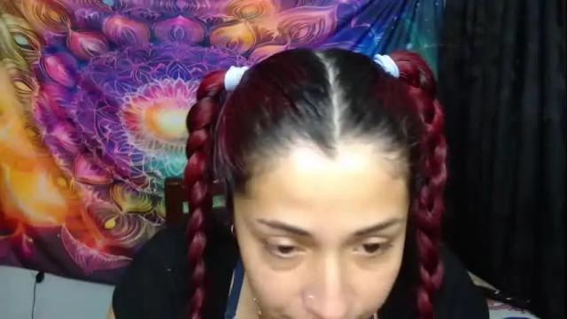 Image 12 of atena_messy Stream on Chaturbate on 2 months ago