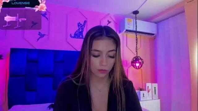 Image 11 of atenea_cute21 Stream on Chaturbate on 10 days ago