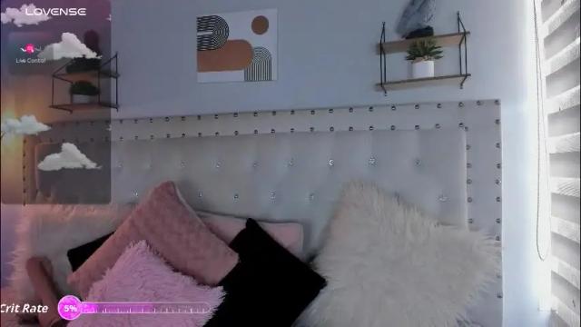 Image 6 of atenea_klett_ Stream on Chaturbate on 1 month ago