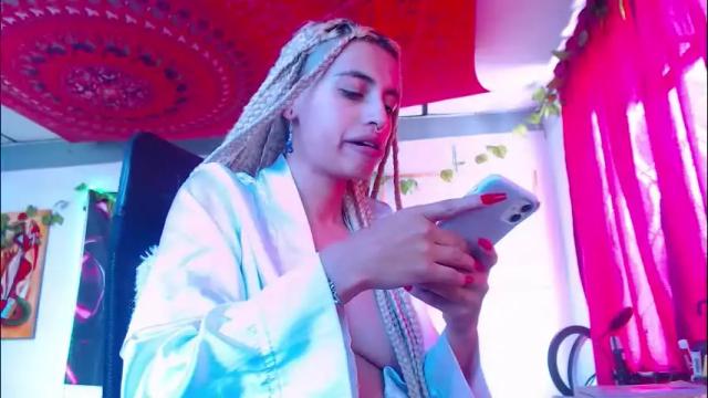 Image 2 of ateneasairce Stream on Chaturbate on 23 days ago