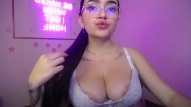 Image 10 of atheenea_ch Stream on Chaturbate on 19 months ago