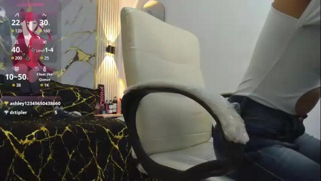 Image 10 of athenasexxxy Stream on Chaturbate on 1 month ago