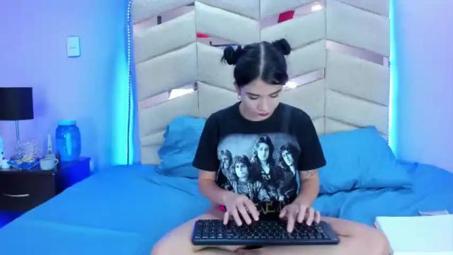 Image 11 of athenea_rizzo Stream on Chaturbate on 16 months ago