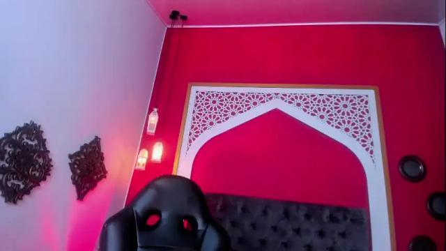 Image 8 of athenearusell Stream on Chaturbate on 2 months ago